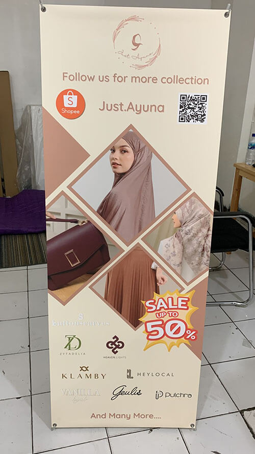 X BANNER (19) X BANNER (19)